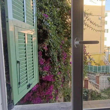 Apartment La Bouganville