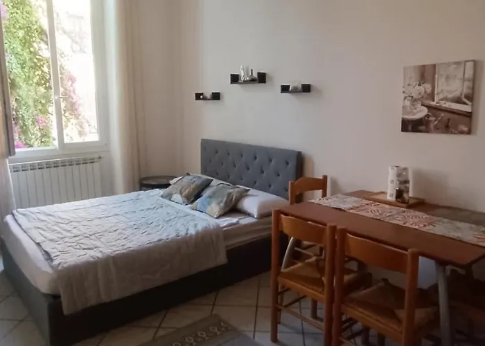 公寓 La Bouganville 圣雷默